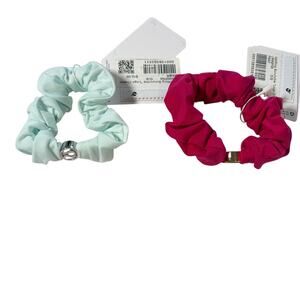 NWT Lot of 2 lululemon uplifting logo charm scrunchie. pink, light green